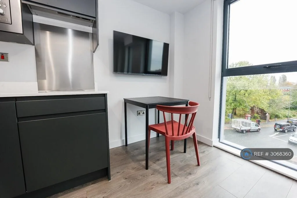 Studio flat for rent