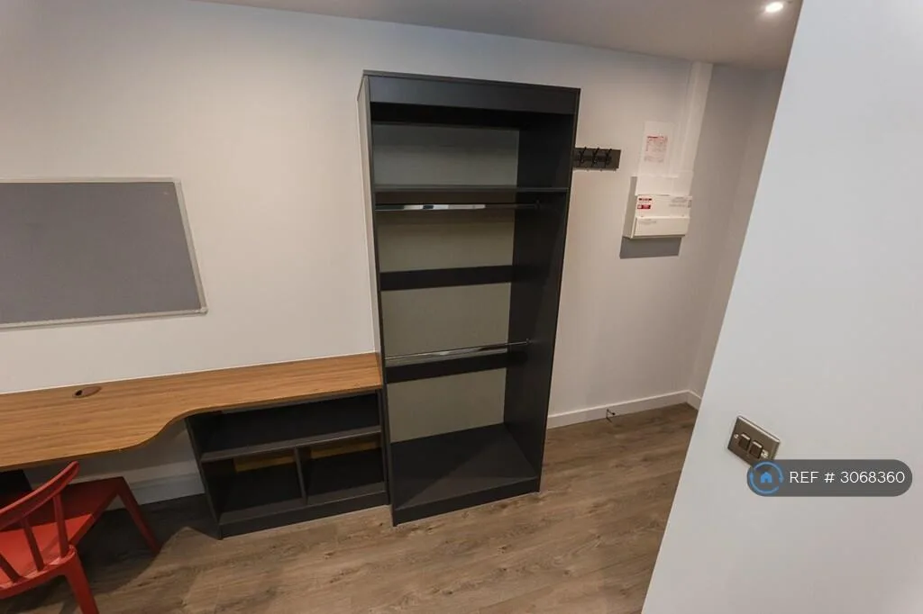 Studio flat for rent