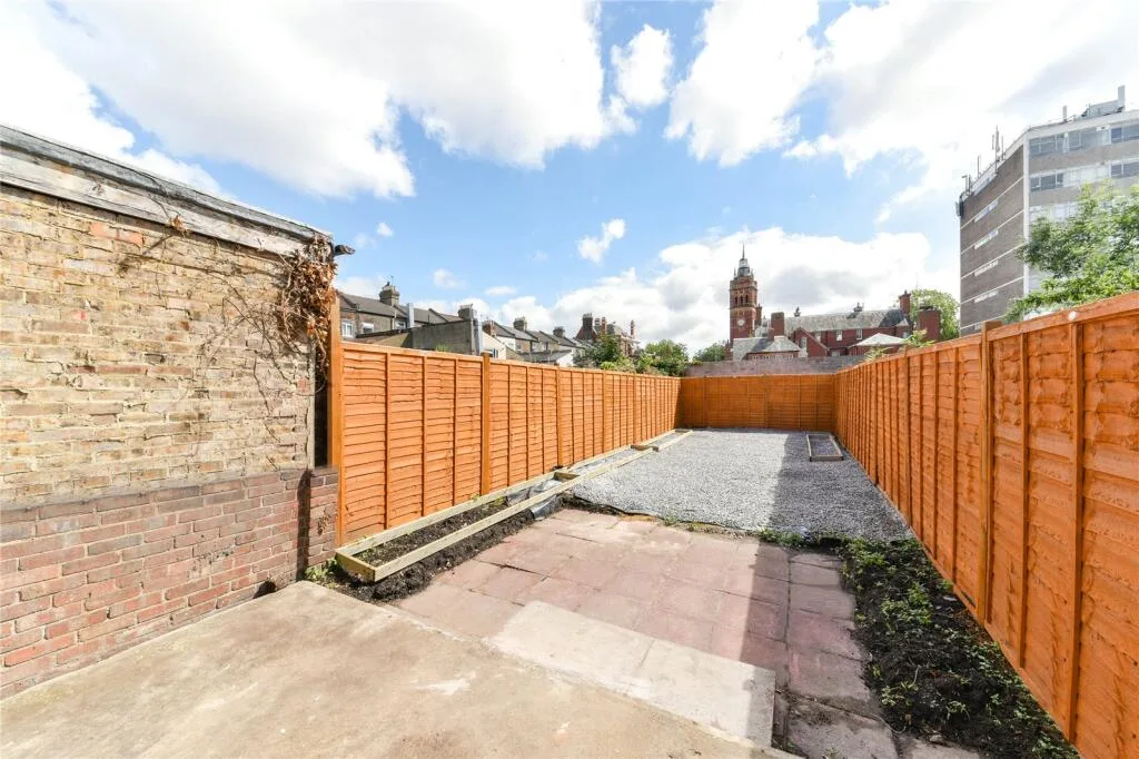 3 bedroom terraced house for rent