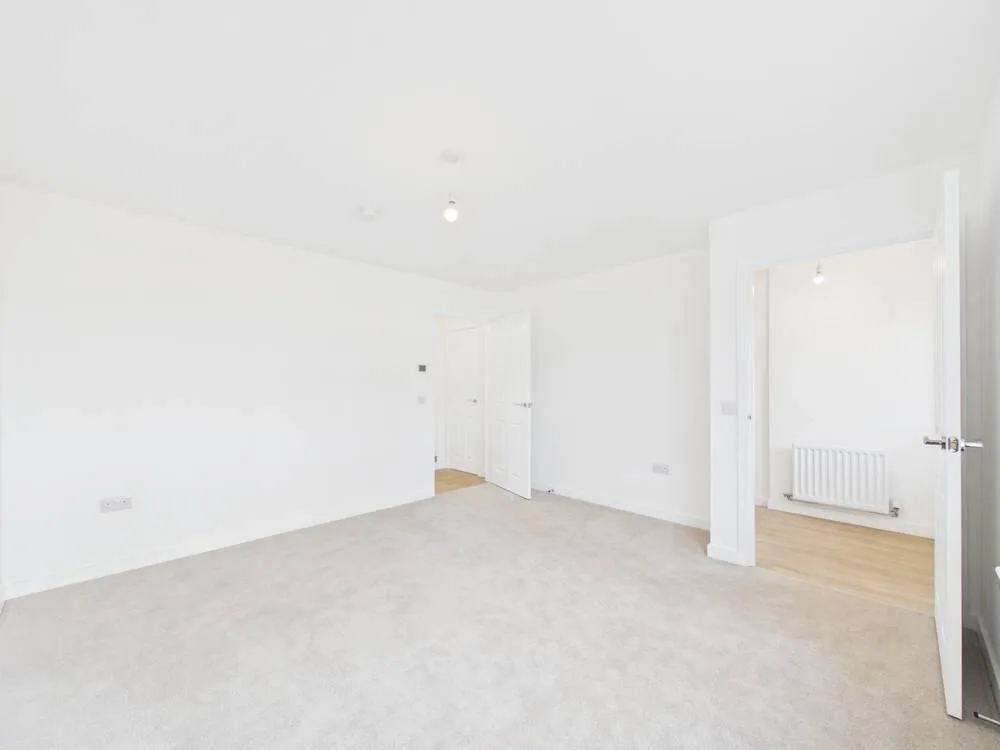 3 bedroom detached house for rent