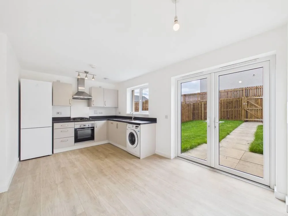 3 bedroom detached house for rent