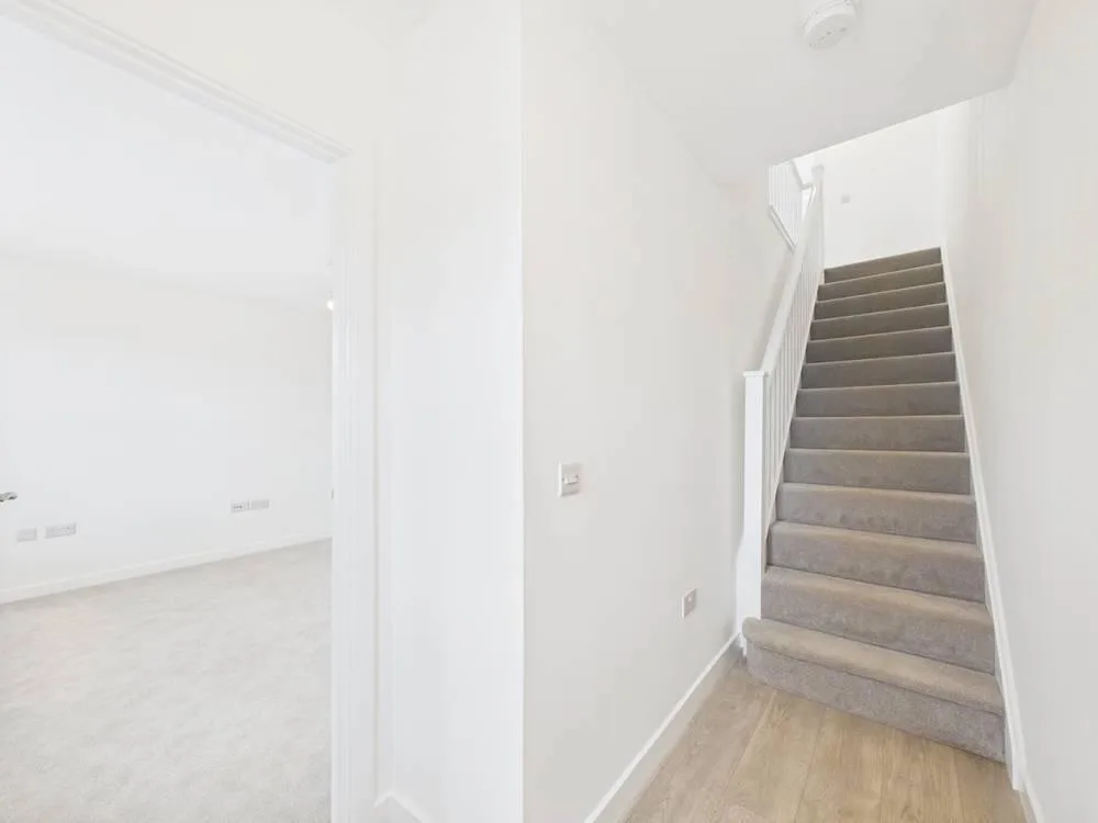 3 bedroom detached house for rent