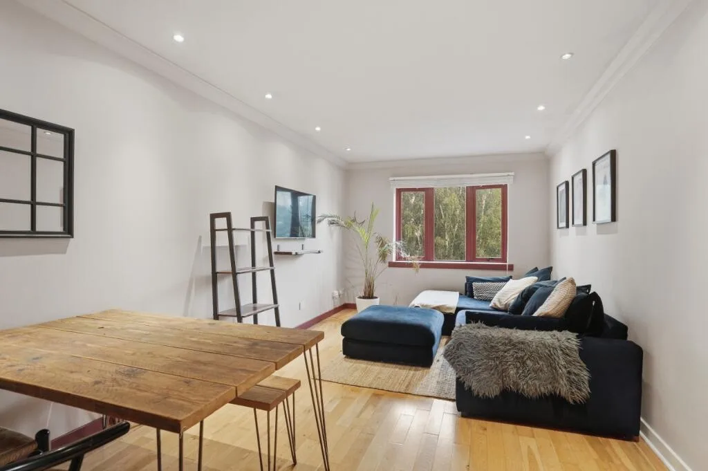 2 bedroom flat for rent
