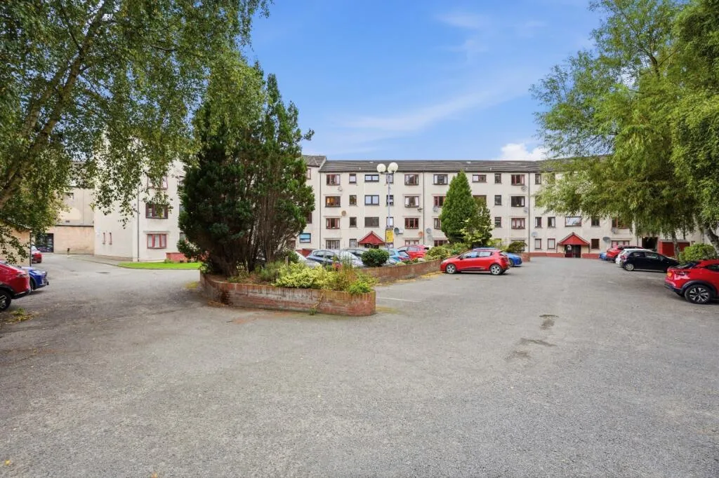 2 bedroom flat for rent