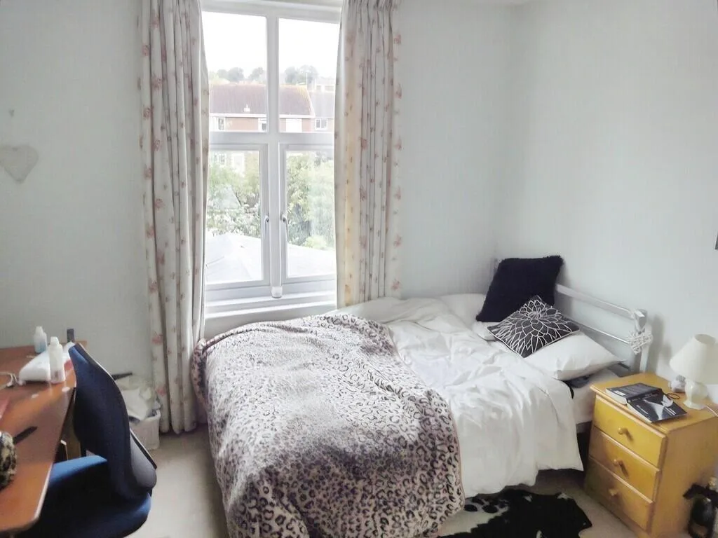 7 bedroom terraced house for rent
