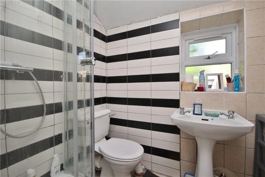 2 bedroom semi-detached house for rent