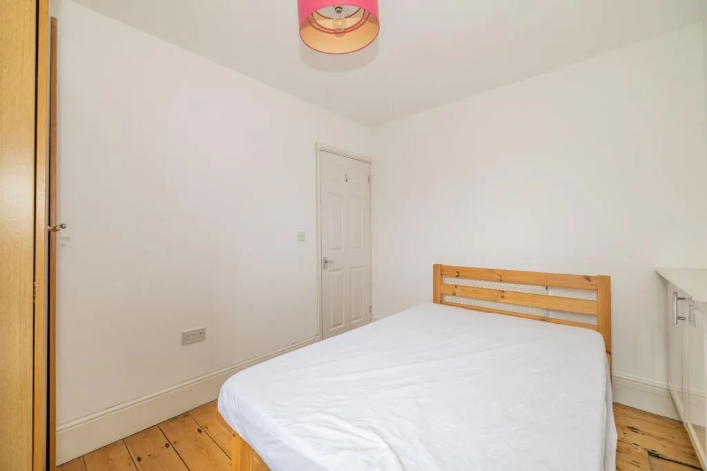 4 bedroom terraced house for rent