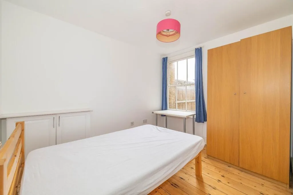 4 bedroom terraced house for rent
