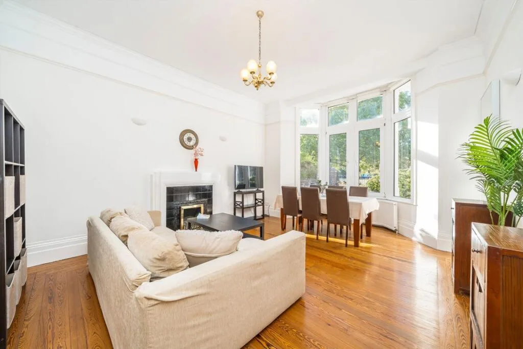 2 bedroom flat for rent