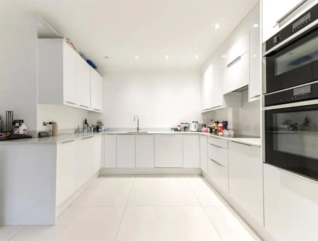 4 bedroom apartment for rent