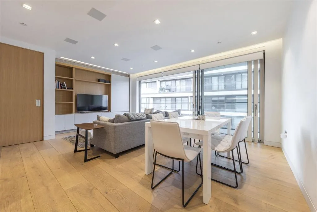 3 bedroom flat for rent