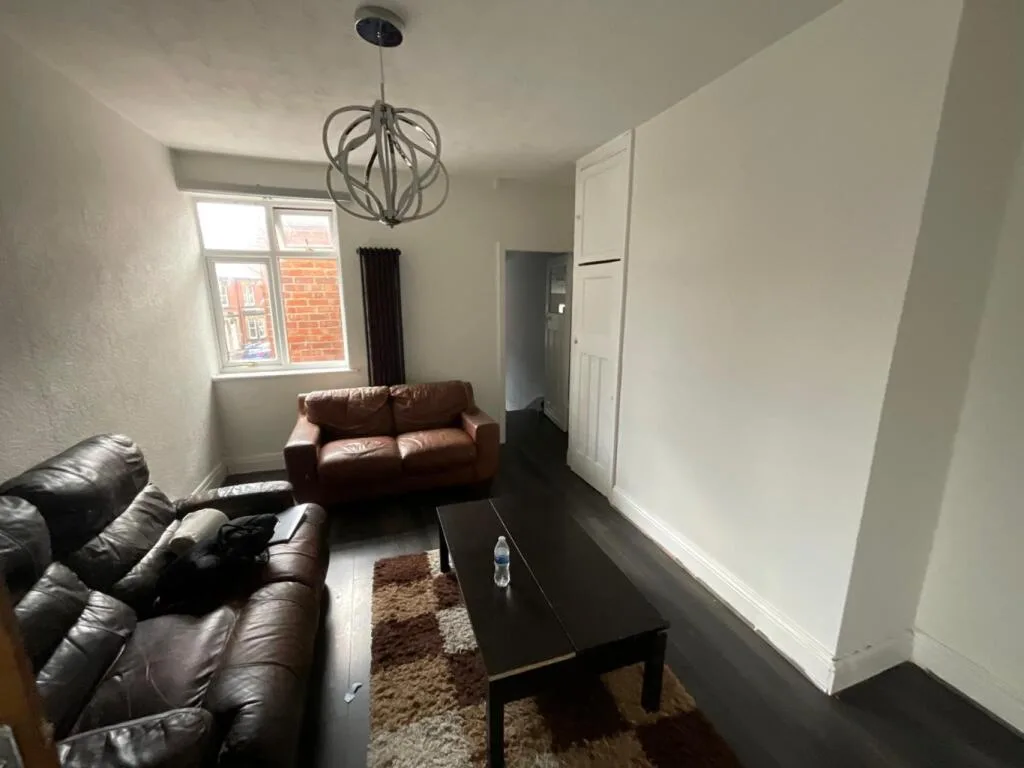 3 bedroom flat for rent