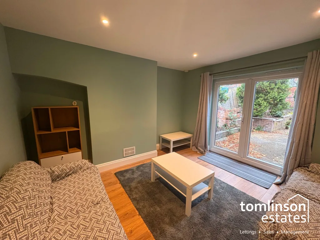 4 bedroom detached house for rent