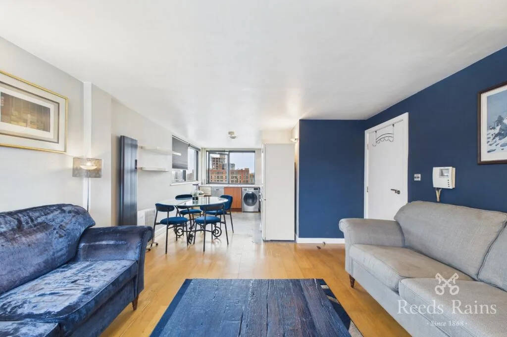 2 bedroom penthouse for rent