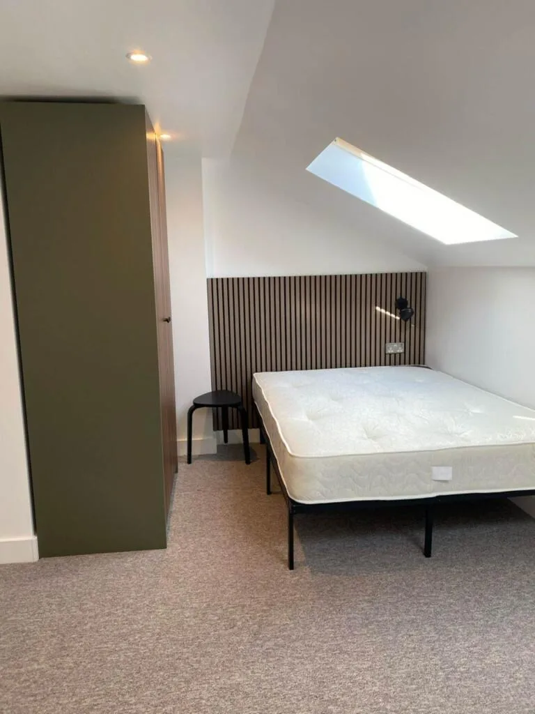 6 bedroom terraced house for rent