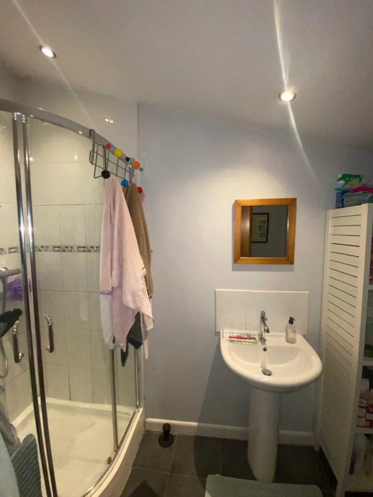 5 bedroom terraced house for rent