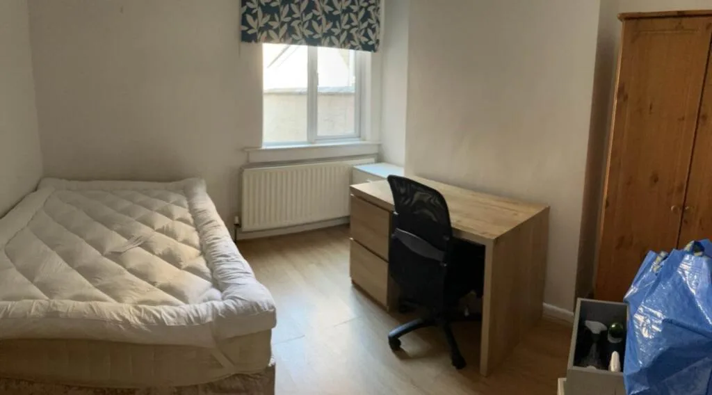5 bedroom terraced house for rent