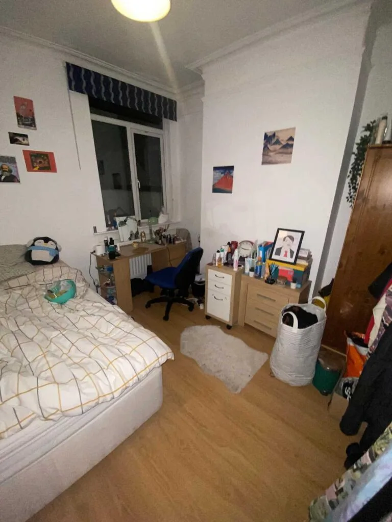 5 bedroom terraced house for rent