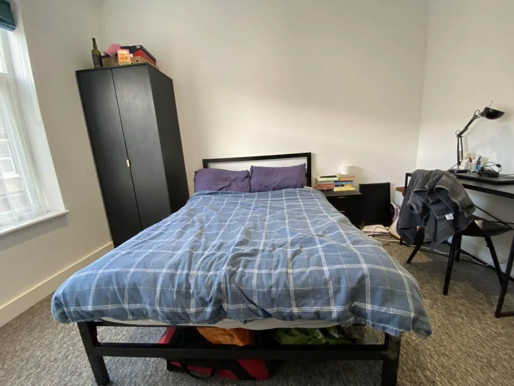 9 bedroom terraced house for rent