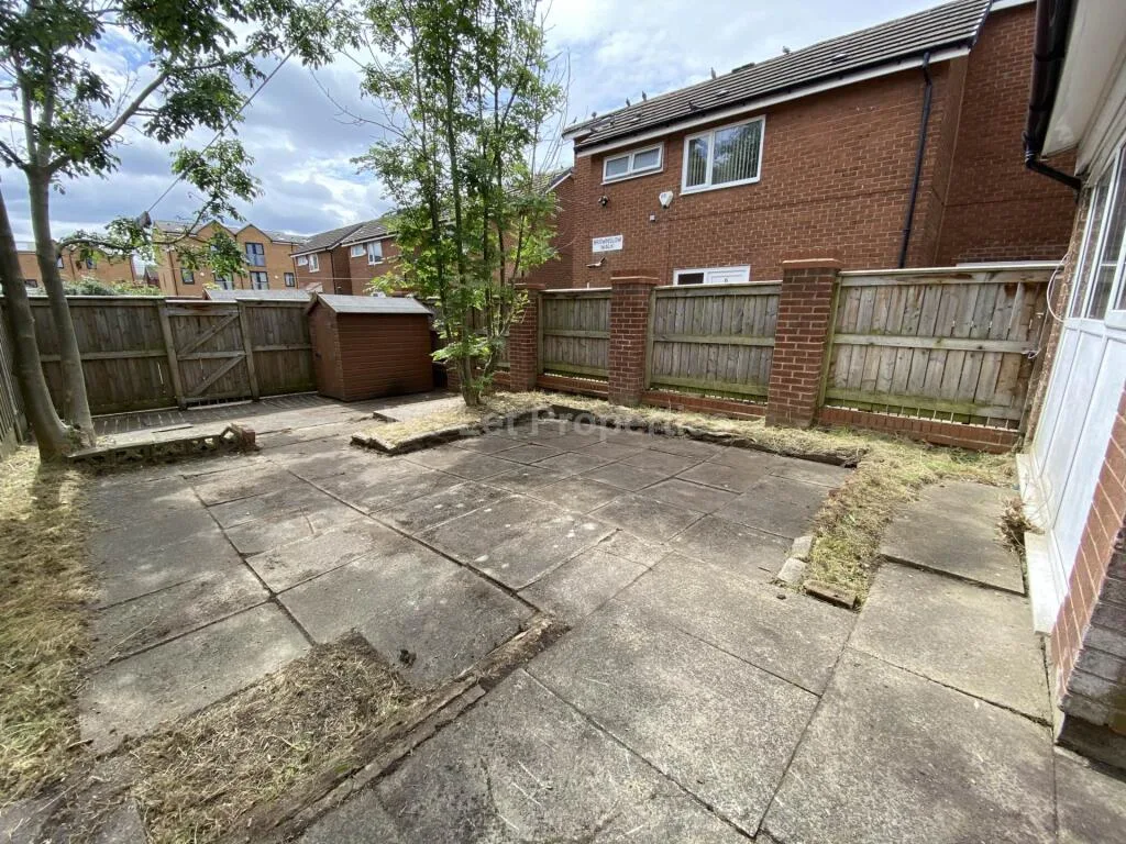 4 bedroom house for rent