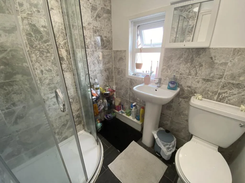 4 bedroom terraced house for rent