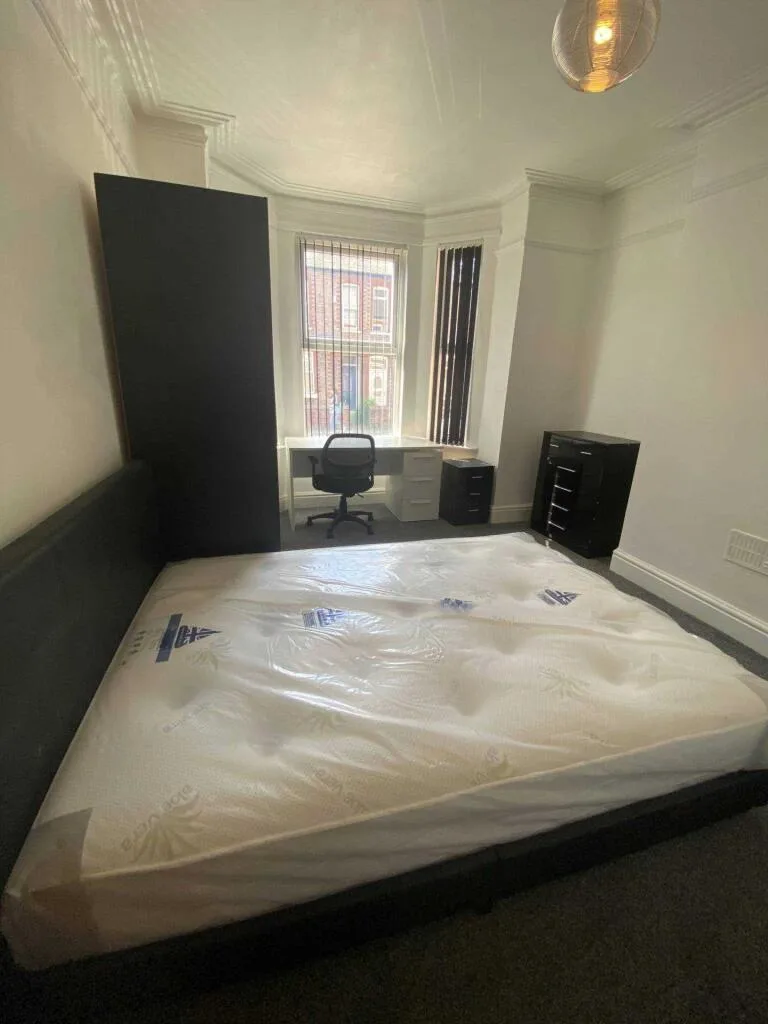 4 bedroom terraced house for rent