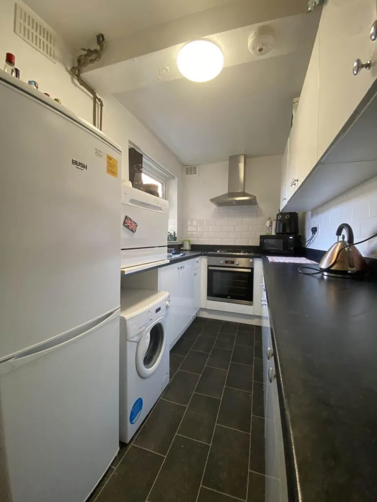 4 bedroom terraced house for rent