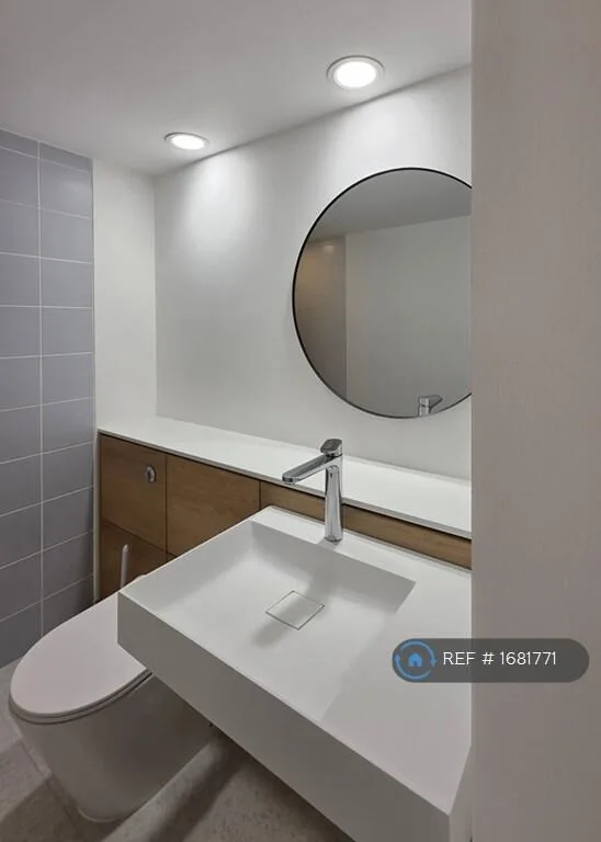 2 bedroom maisonette for rent