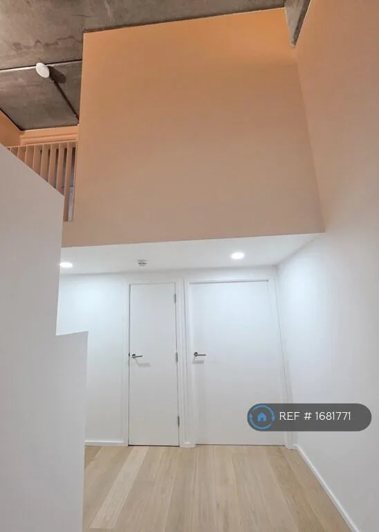 2 bedroom maisonette for rent