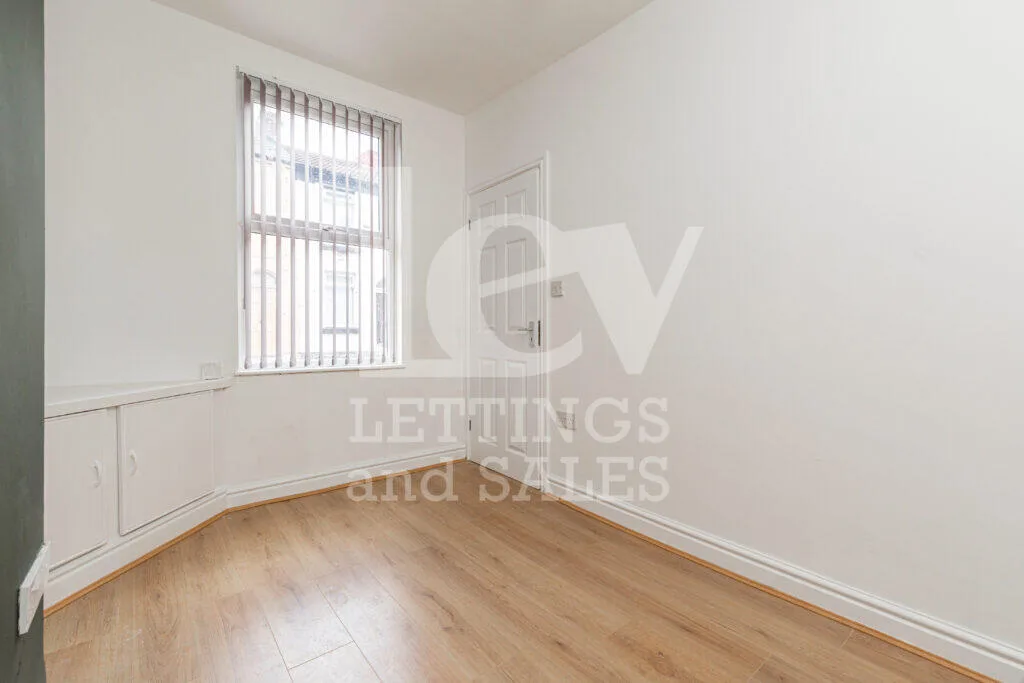 2 bedroom terraced house for rent