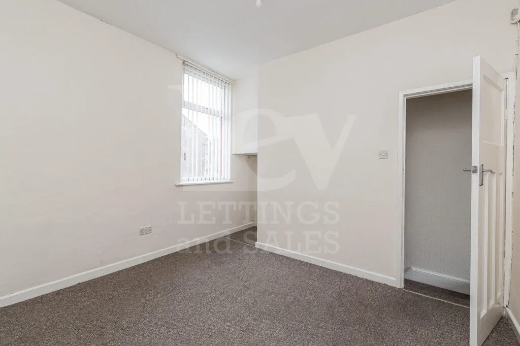 2 bedroom terraced house for rent