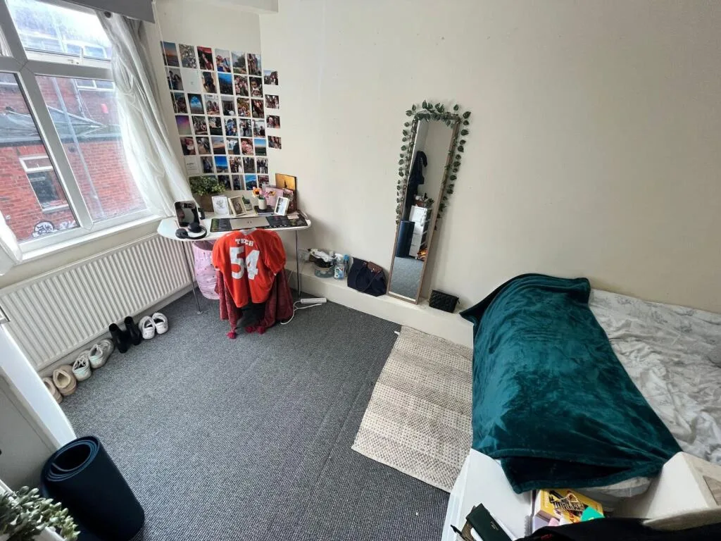5 bedroom terraced house for rent