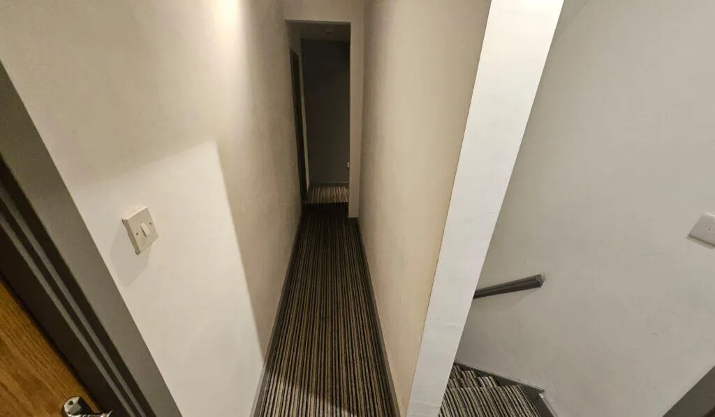 7 bedroom end of terrace house for rent