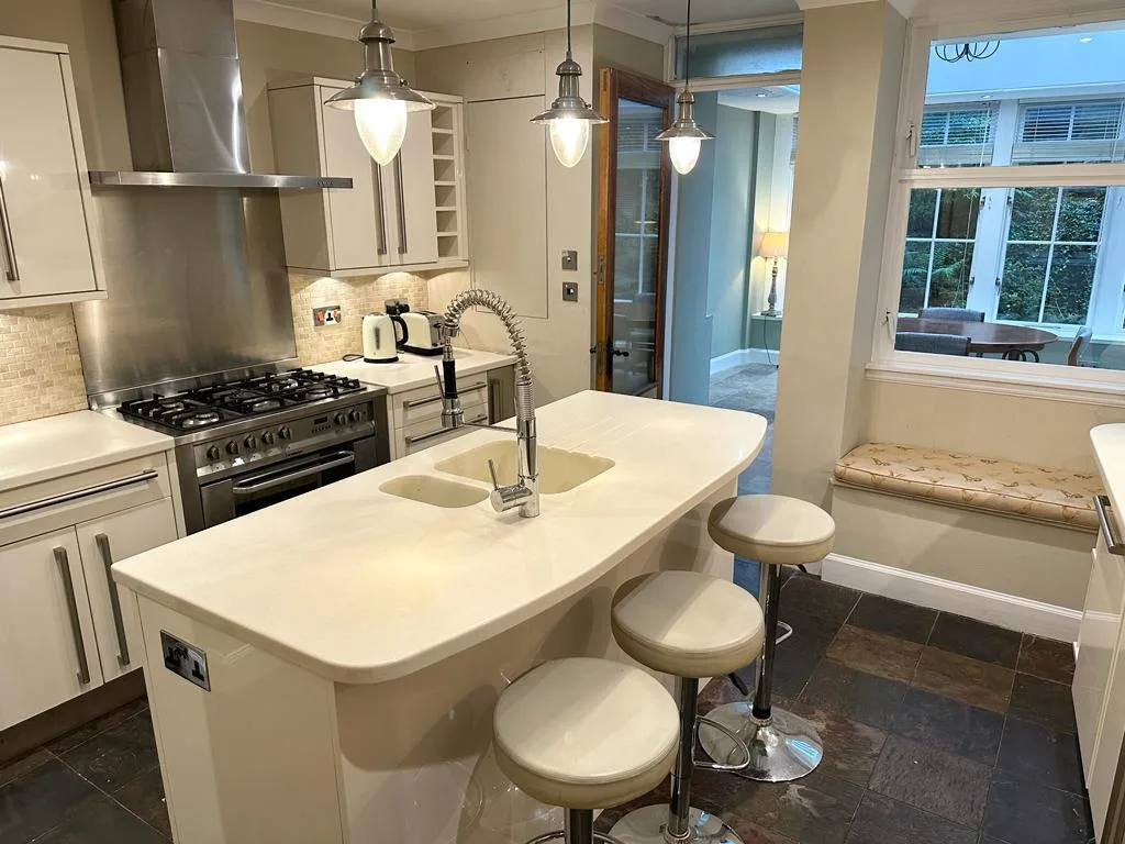 2 bedroom flat for rent