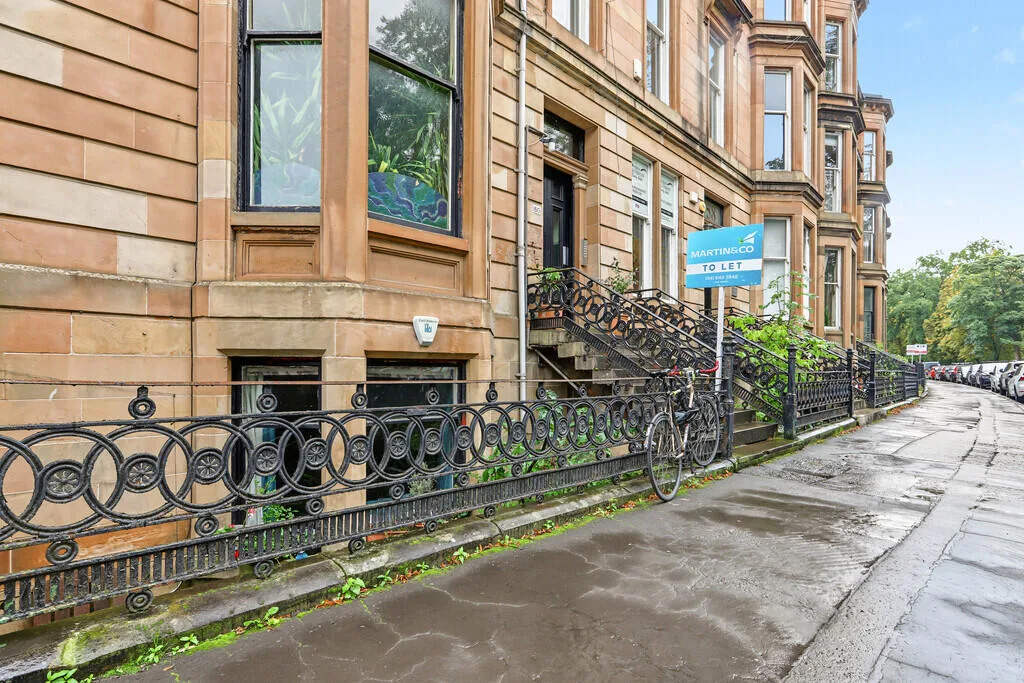 3 bedroom flat for rent