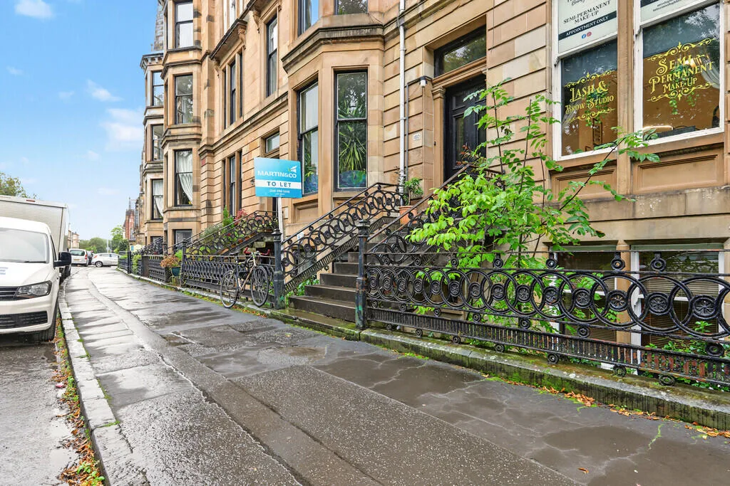 3 bedroom flat for rent