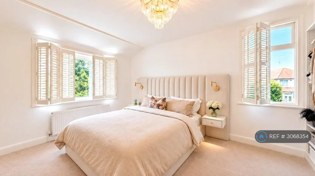 3 bedroom semi-detached house for rent