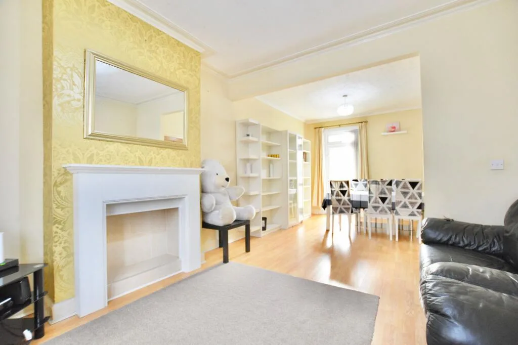 3 bedroom terraced house for rent