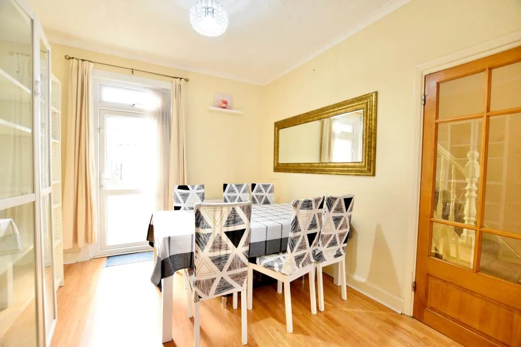 3 bedroom terraced house for rent