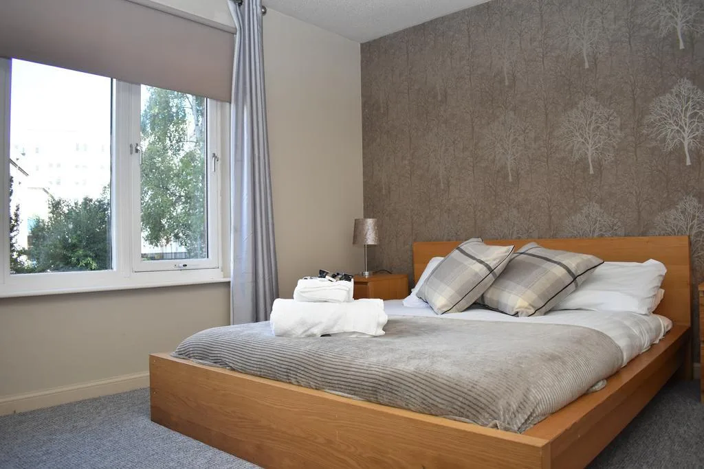3 bedroom flat for rent
