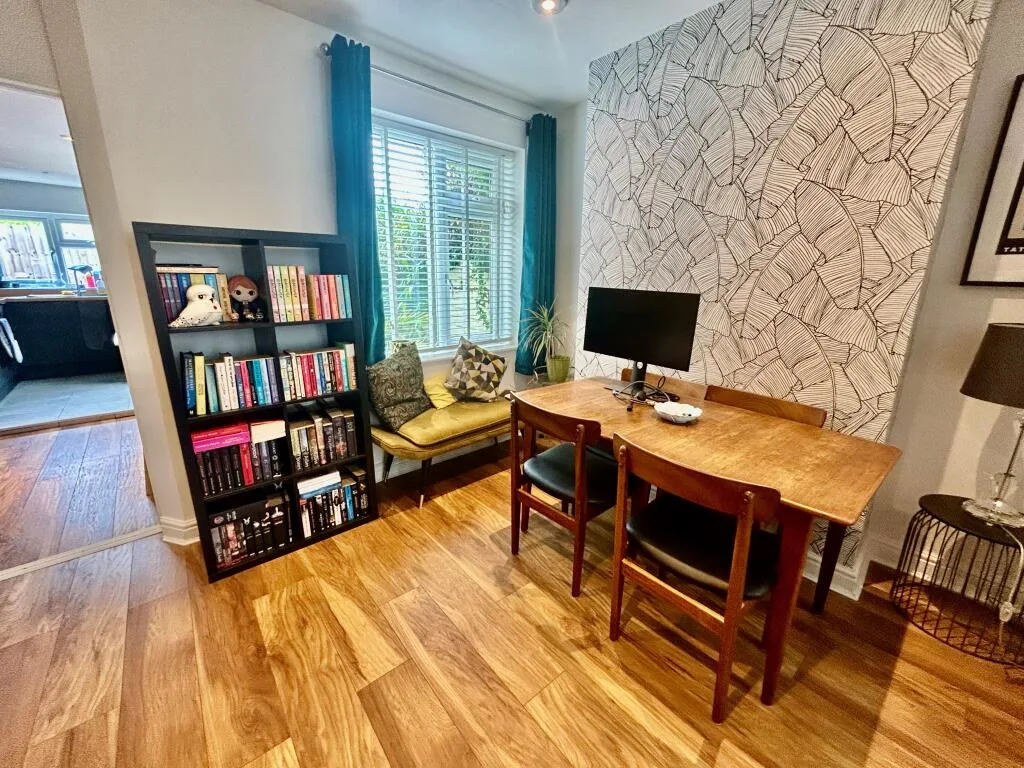2 bedroom house for rent