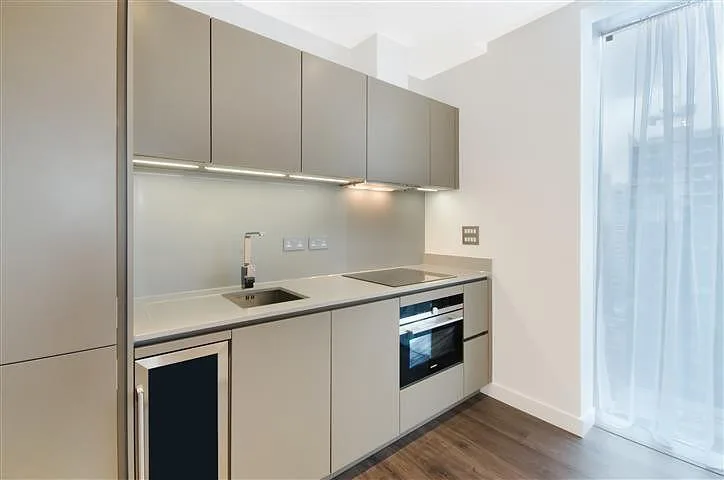 Studio flat for rent
