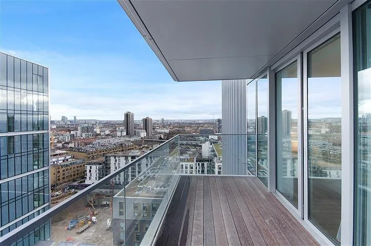 Studio flat for rent