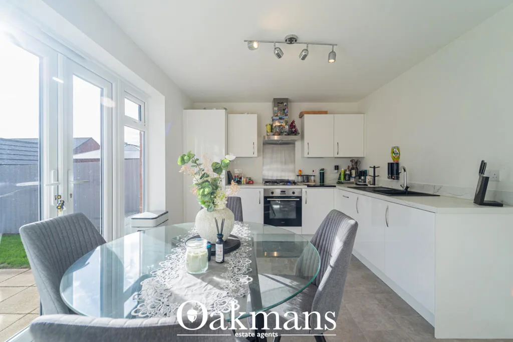 2 bedroom semi-detached house for rent