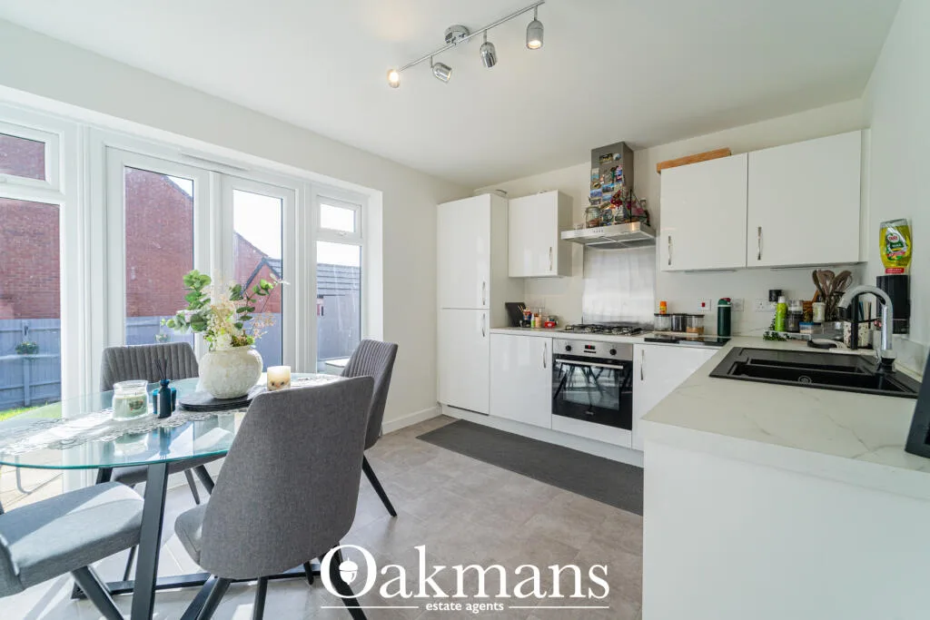 2 bedroom semi-detached house for rent