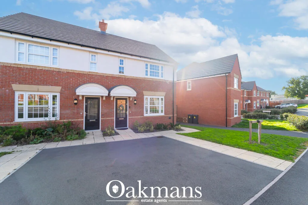 2 bedroom semi-detached house for rent