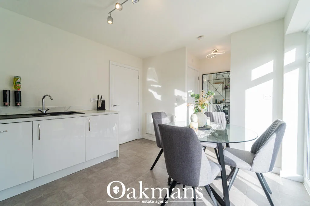 2 bedroom semi-detached house for rent