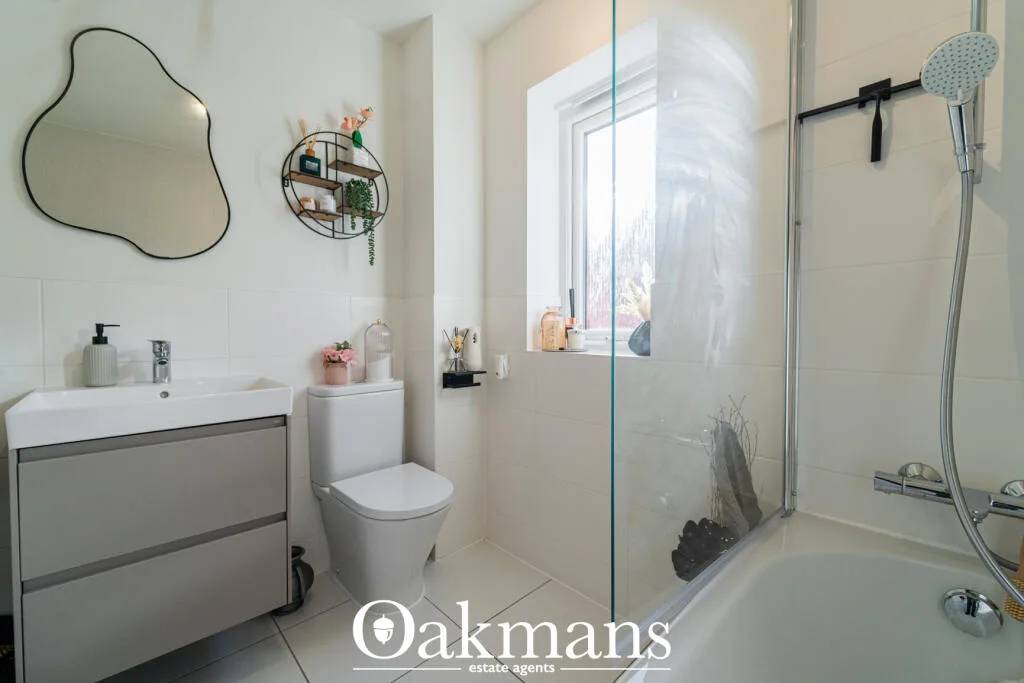 2 bedroom semi-detached house for rent