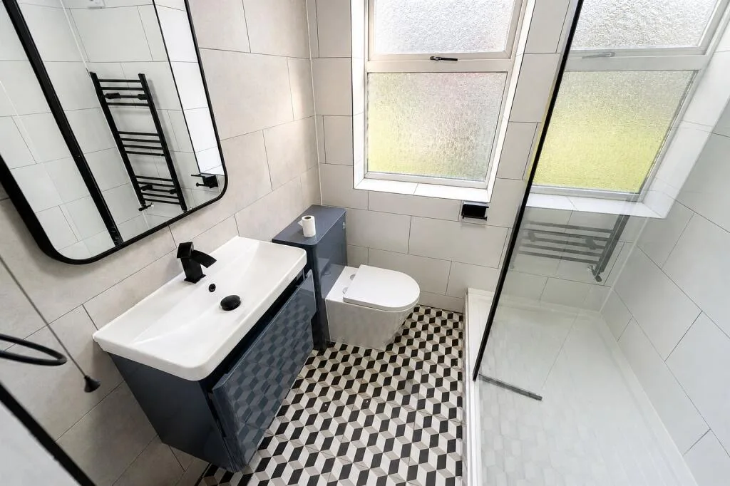 5 bedroom house for rent