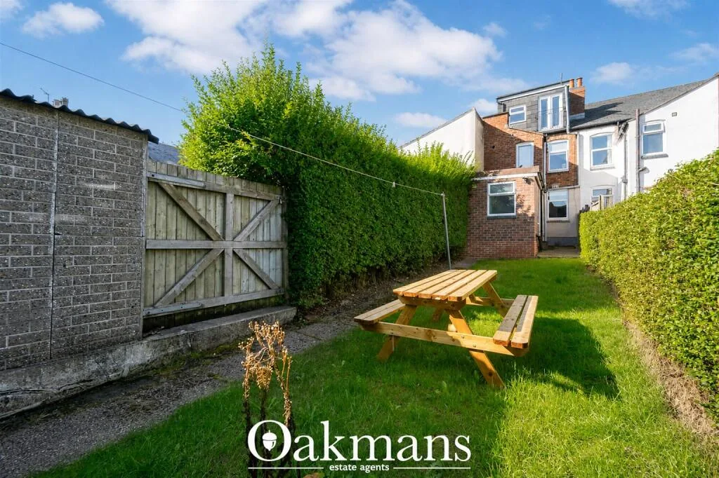 5 bedroom house for rent